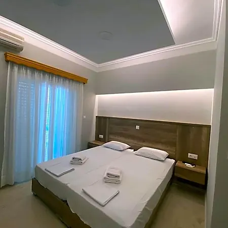 فندق Filoxenia
