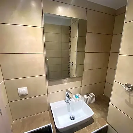 Filoxenia فندق سكوتينا
